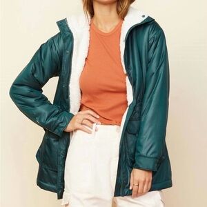 MONROW Reversible Sherpa Lined Jacket In Deep Forest